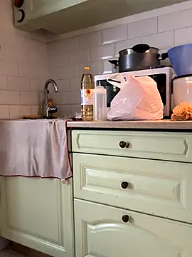 Snapshot of Isabelletra chatting on October 28, 2:20 pm Isabelletra online show from October 28, 2:20 pm