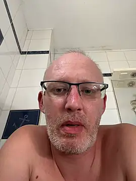 Cedric7653 online show from June 22, 3:31 pm