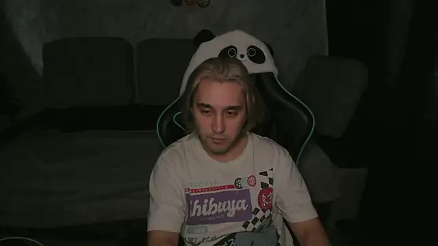 Pohyi  online show from March 13, 3:24 am