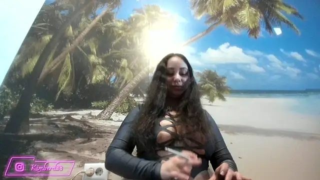 Snapshot of kimberd33 chatting on March 12, 3:07 pm kimberd33 online show from March 12, 3:07 pm