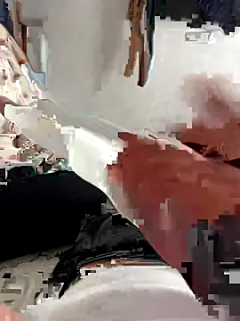 Snapshot of Maria-Cristi11 chatting on October 20, 8:37 am Maria-Cristi11 online show from October 20, 8:37 am