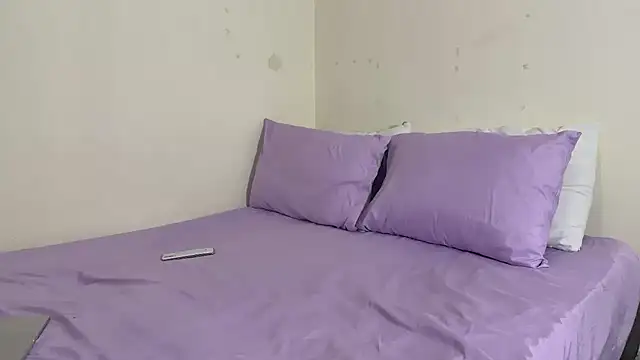 Snapshot of Dulce765b chatting on January 9, 11:13 am Dulce765b online show from January 9, 11:13 am