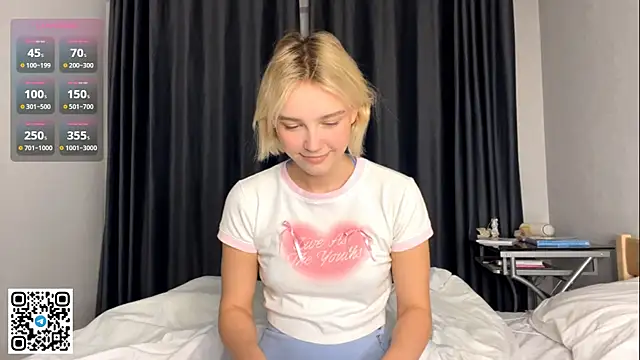 Snapshot of MelodyImam chatting on November 9, 3:32 pm MelodyImam online show from November 9, 3:32 pm