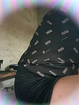 chipu06 online show from June 18, 4:02 am