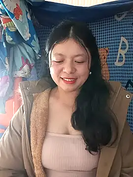 lisa-bae00 online show from February 3, 6:40 am