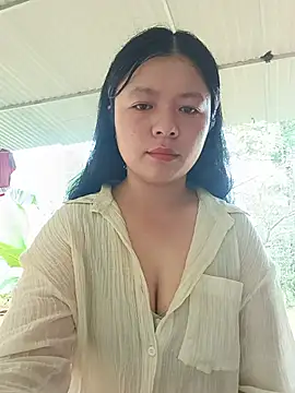 lisa-bae00 online show from July 21, 12:02 am