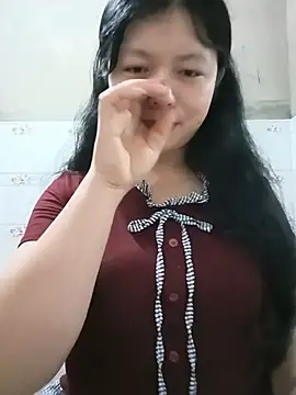 lisa-bae00 online show from July 30, 1:26 am