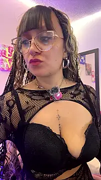 Pinkvixen69 online show from July 31, 5:01 pm
