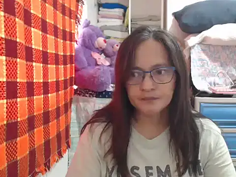 Kinkybela2025 online show from November 25, 12:32 am