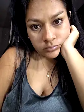 Snapshot of Malevas chatting on October 31, 4:24 am Malevas online show from October 31, 4:24 am