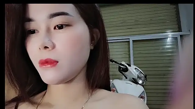 Family-Lovee online show from February 9, 7:51 pm