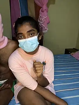 Snapshot of couplesexroom chatting on November 3, 5:09 am couplesexroom online show from November 3, 5:09 am