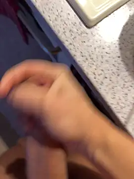 iCum uCum online show from January 13, 6:40 am