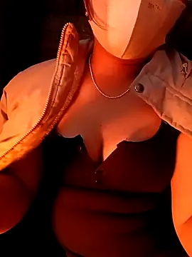 sowbibi online show from March 11, 12:33 pm