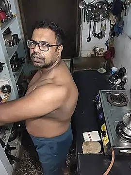 Snapshot of Siranjeevishiva chatting on December 4, 6:05 pm Siranjeevishiva online show from December 4, 6:05 pm