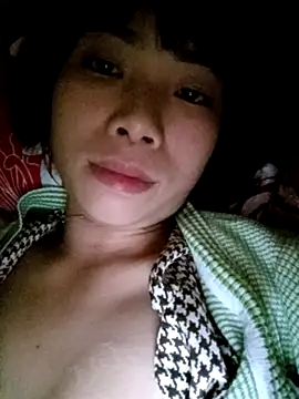 Snapshot of mekaka00 chatting on December 14, 1:05 pm mekaka00 online show from December 14, 1:05 pm