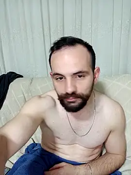 Snapshot of lazzzz09 chatting on October 26, 10:04 pm lazzzz09 online show from October 26, 10:04 pm