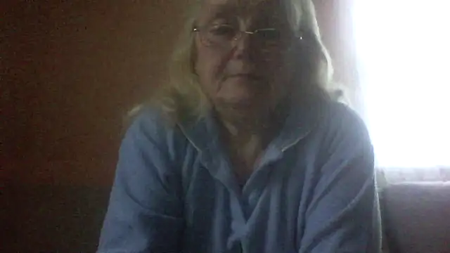 AmyLove353 online show from April 30, 3:35 am