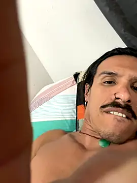 caiiobahia online show from October 24, 4:42 am