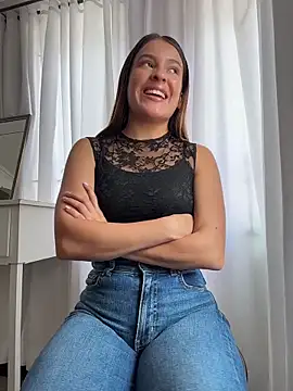 Snapshot of Talia_Bonet chatting on May 15, 4:25 pm Talia Bonet online show from May 15, 4:25 pm