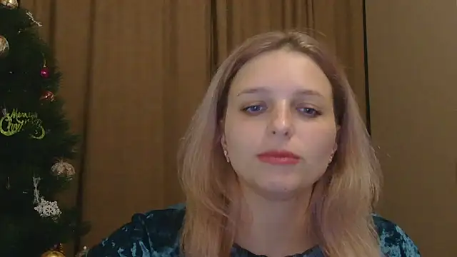 Snapshot of ElisSky301 chatting on December 18, 8:59 pm ElisSky301 online show from December 18, 8:59 pm