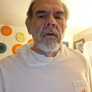 Snapshot of pena633 chatting on November 7, 1:27 am pena633 online show from November 7, 1:27 am