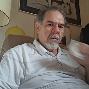 Snapshot of pena633 chatting on November 8, 5:01 pm pena633 online show from November 8, 5:01 pm