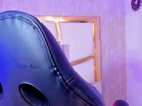 Britanny-Jhonsons online show from November 3, 11:26 pm