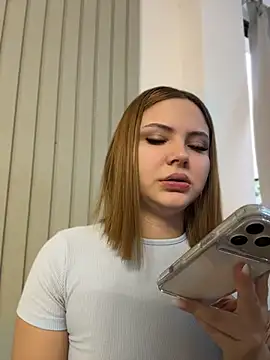 Beella1  online show from July 6, 11:51 am