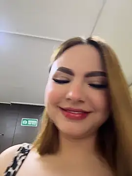 Beella1  online show from July 27, 1:18 pm