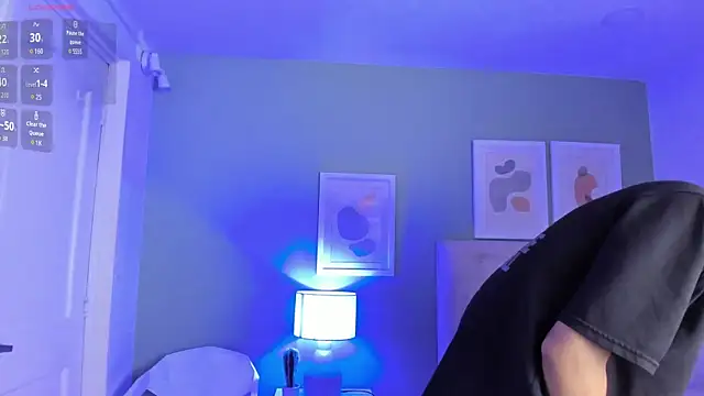 ApoloRicci online show from February 14, 7:43 pm