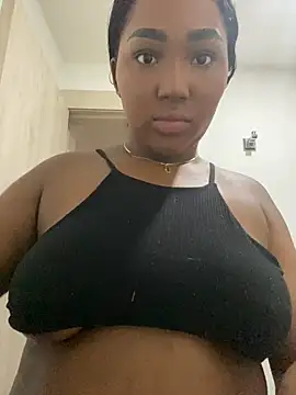 Snapshot of Viana_dior chatting on October 30, 8:31 pm Viana dior online show from October 30, 8:31 pm