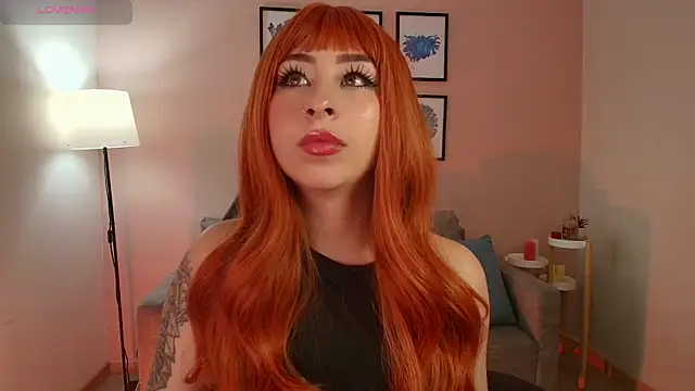 Snapshot of riley__reid chatting on November 20, 9:58 pm riley reid online show from November 20, 9:58 pm