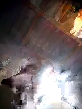 Snapshot of Pussylover911o chatting on November 21, 6:12 am Pussylover911o online show from November 21, 6:12 am