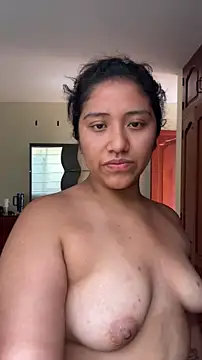 Snapshot of Kmiii21 chatting on November 14, 7:12 pm Kmiii21 online show from November 14, 7:12 pm