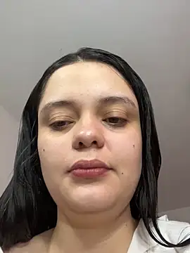 Snapshot of Selena_Roa chatting on October 26, 12:11 pm Selena Roa online show from October 26, 12:11 pm