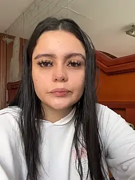Selena Roa online show from May 30, 10:07 pm