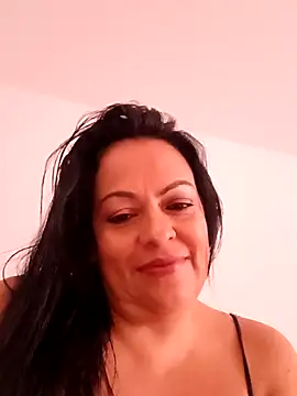 Snapshot of viviana-sexi chatting on January 15, 10:02 pm viviana-sexi online show from January 15, 10:02 pm