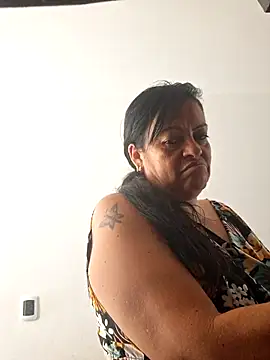 Snapshot of viviana-sexi chatting on February 6, 4:32 pm viviana-sexi online show from February 6, 4:32 pm