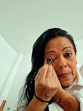 Snapshot of viviana-sexi chatting on February 9, 8:57 pm viviana-sexi online show from February 9, 8:57 pm