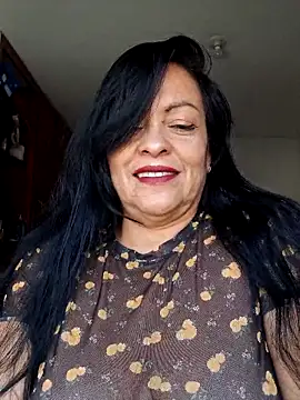 viviana-sexi online show from April 22, 3:35 pm