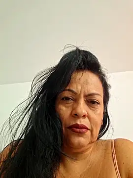 Snapshot of viviana-sexi chatting on June 17, 1:01 pm viviana-sexi online show from June 17, 1:01 pm