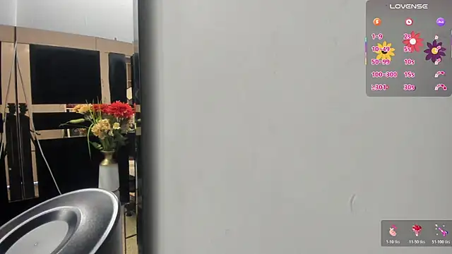 mirandaduboiss online show from February 27, 4:51 pm