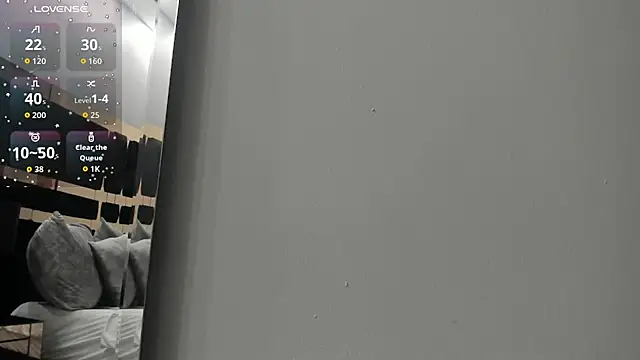 mirandaduboiss online show from June 26, 5:17 pm