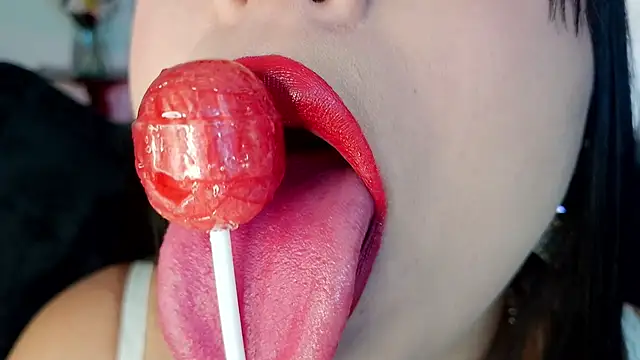 mia roux1 online show from February 9, 9:41 pm