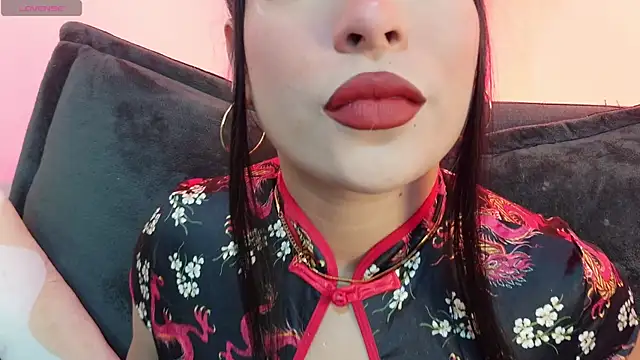 mia roux1 online show from August 1, 9:57 pm
