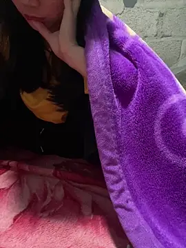 Irin jo online show from December 13, 7:53 pm