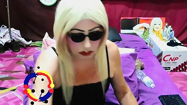 horni4luv online show from June 7, 8:23 pm