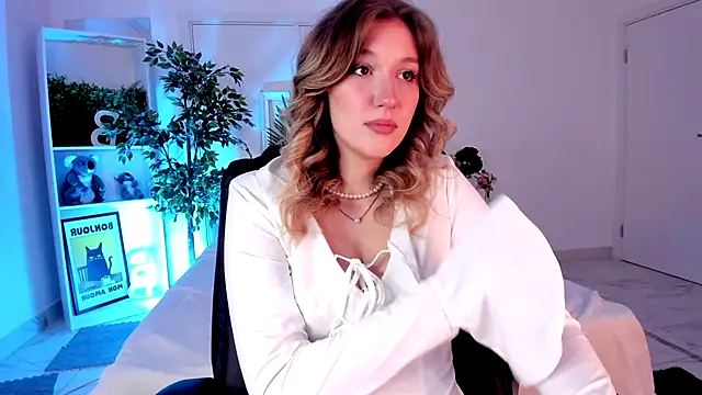 Snapshot of Synrix chatting on November 11, 7:30 am Synrix online show from November 11, 7:30 am