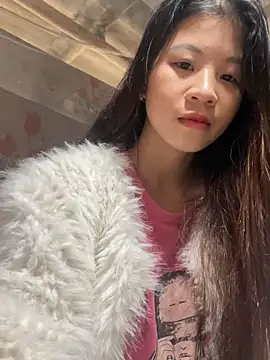 Snapshot of ninixinh chatting on November 1, 2:57 am ninixinh online show from November 1, 2:57 am